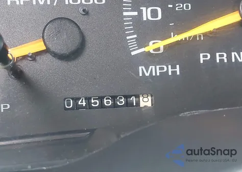 2000 Chevrolet C3500 from USA, damaged, VIN 1GCHC33R9YF491487